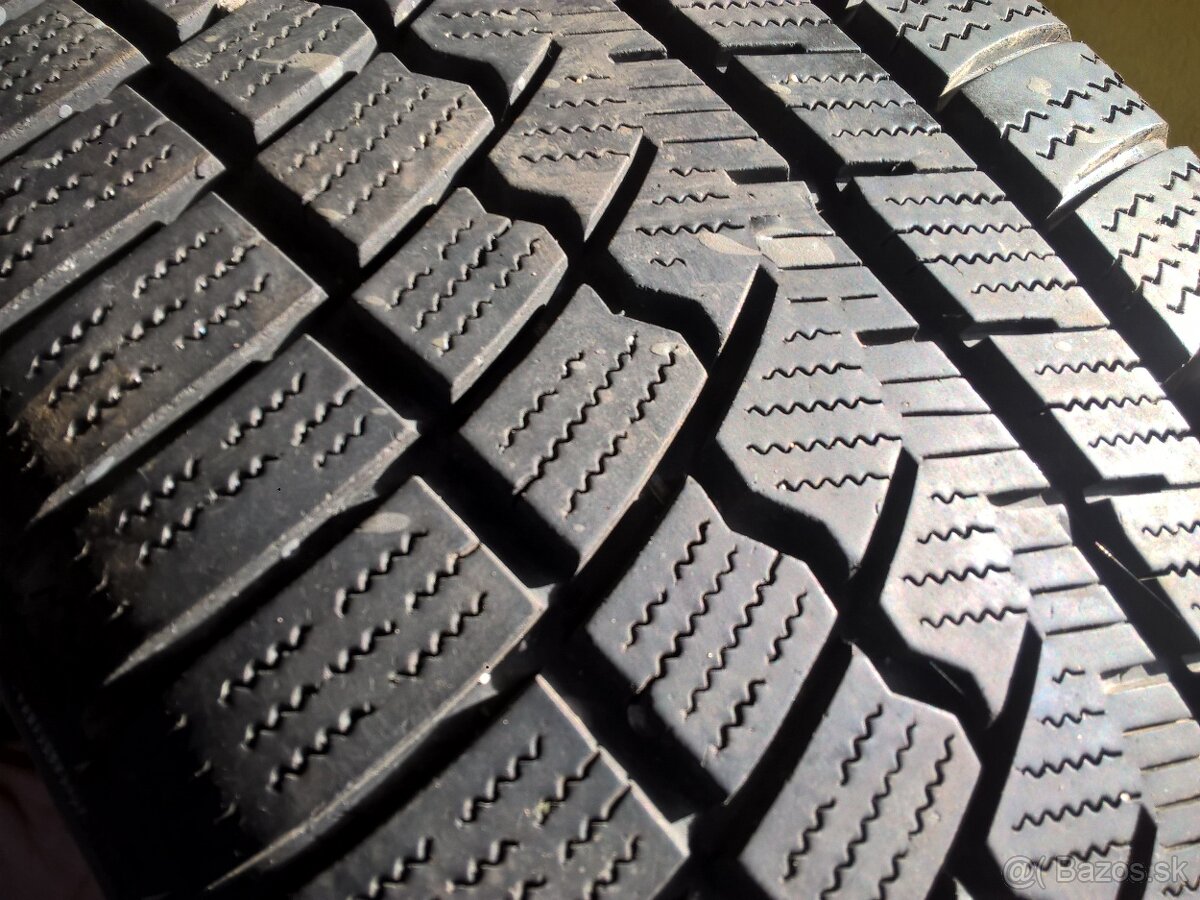 4 ks ZIMNÉ 215/55 R16 97H XL ZEETEX cca 6 mm - LEN 35- €/kus - 4