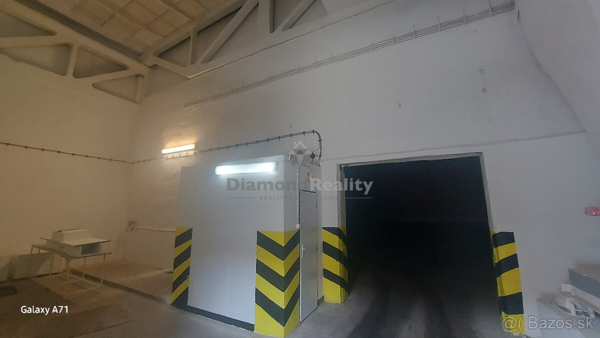 PRENÁJOM - Sklad s kanceláriou a nakladacou rampou 631 m2 - 4