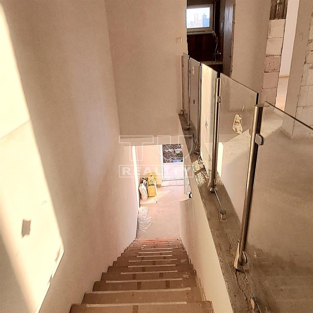 Novostavba rodinného domu pod lesom s možnosťou... - 4