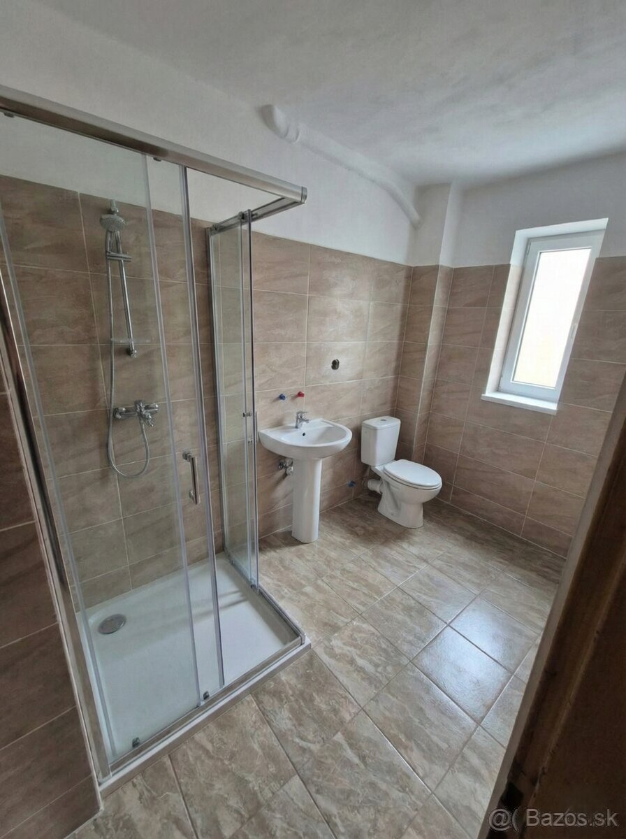 3 izbovy priestranny byt s vlastnou zahradou - 4