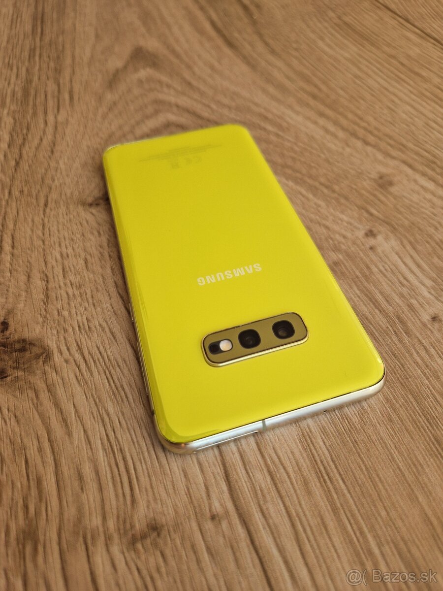 Samsung galaxy s10e - 4