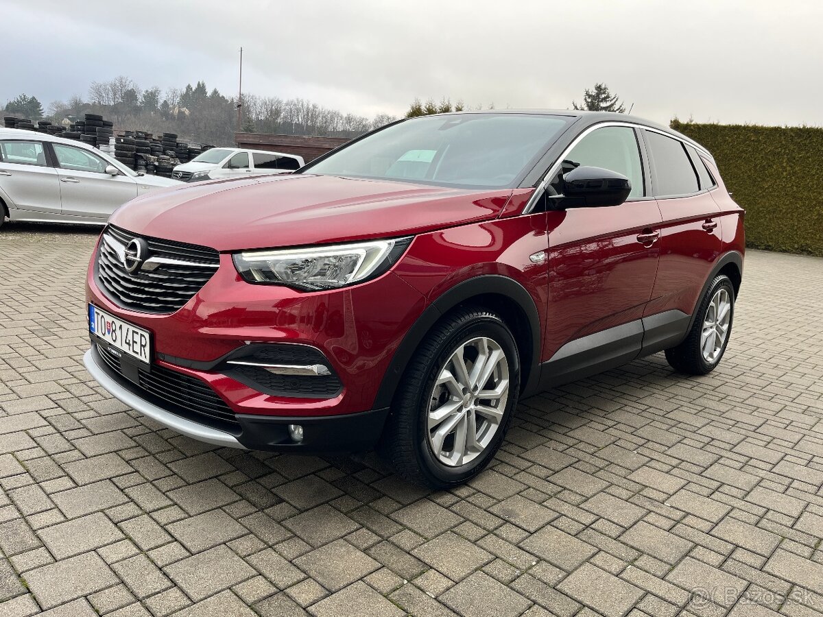 Opel Grandland AUTOMAT Benzín - 4