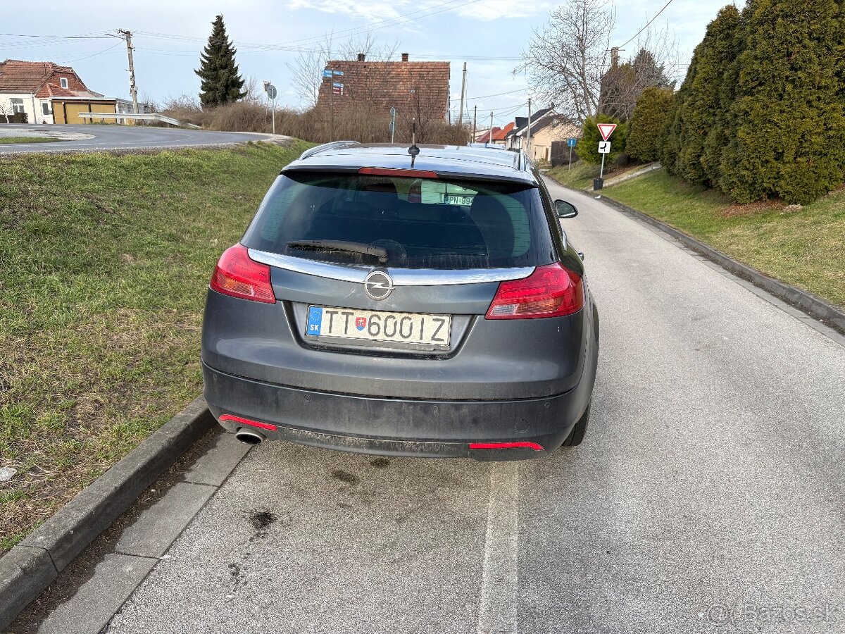 Insignia 2010 118kw - 4