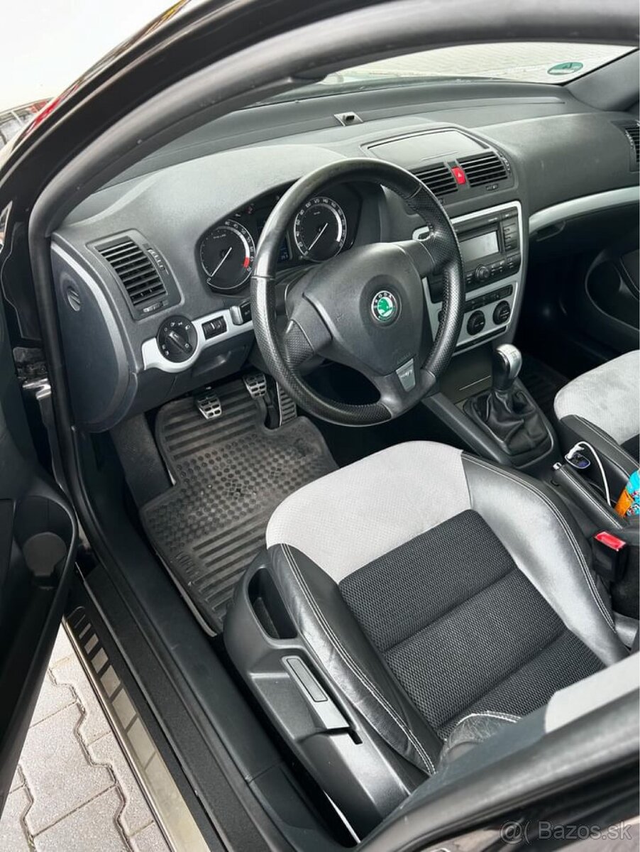 Predám Škoda Octavia 2 RS 2.0 TFSI - 4