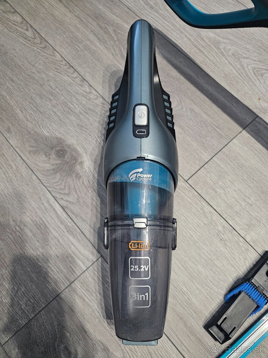 Tycovy vysavac Philips PowerPro Aqua - 4