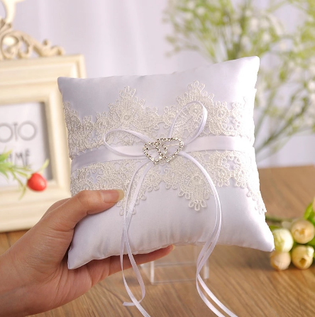 Svadobný vankúšik na obrúčky biely NOVÝ - 4