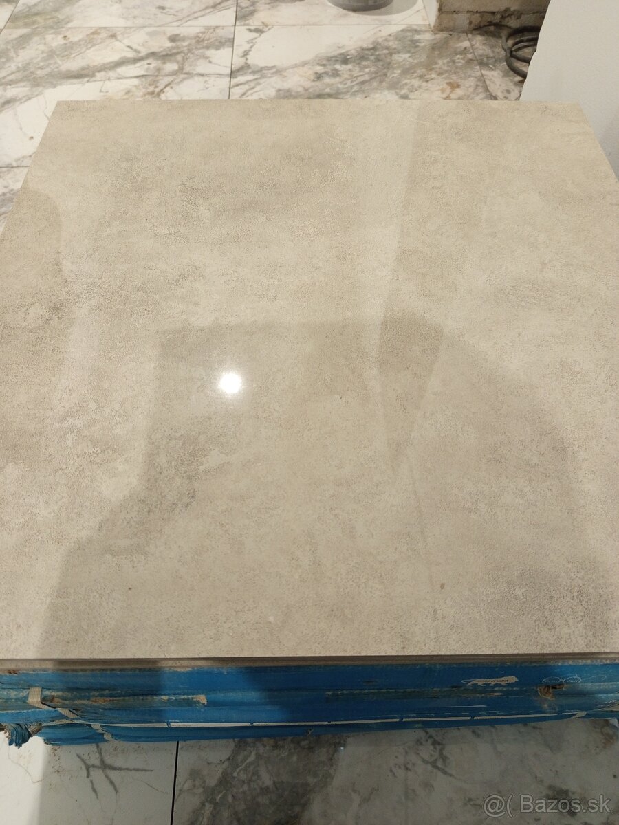 Predám dlažbu cemento slate 60x60 lesklá. - 4