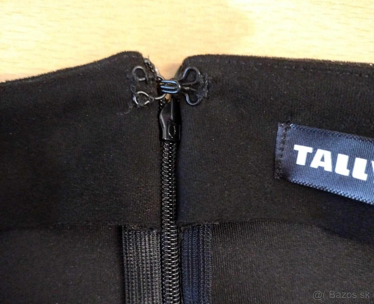 Čierna semišová sukňa puzdrového strihu (Tally Weijl) - 4