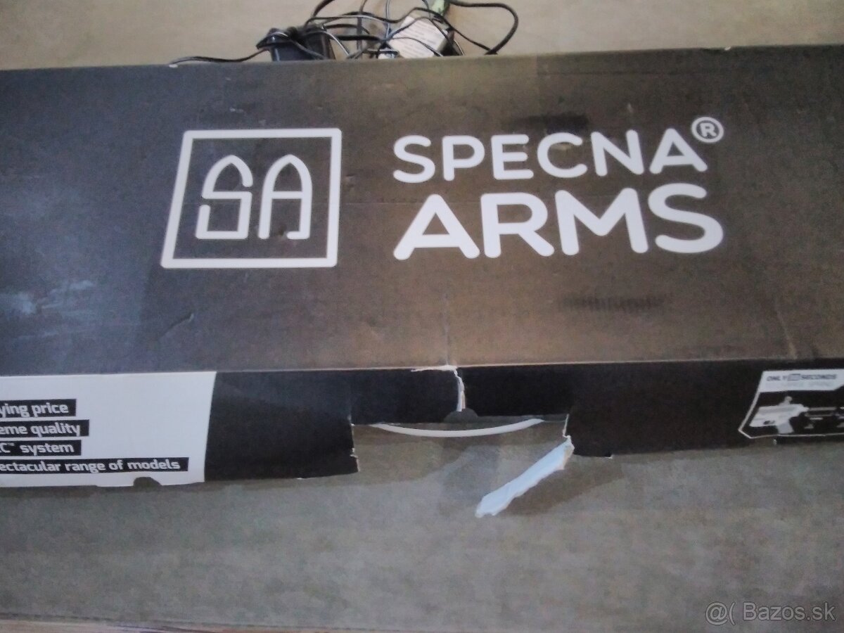 Airsoft puška M4 - 4