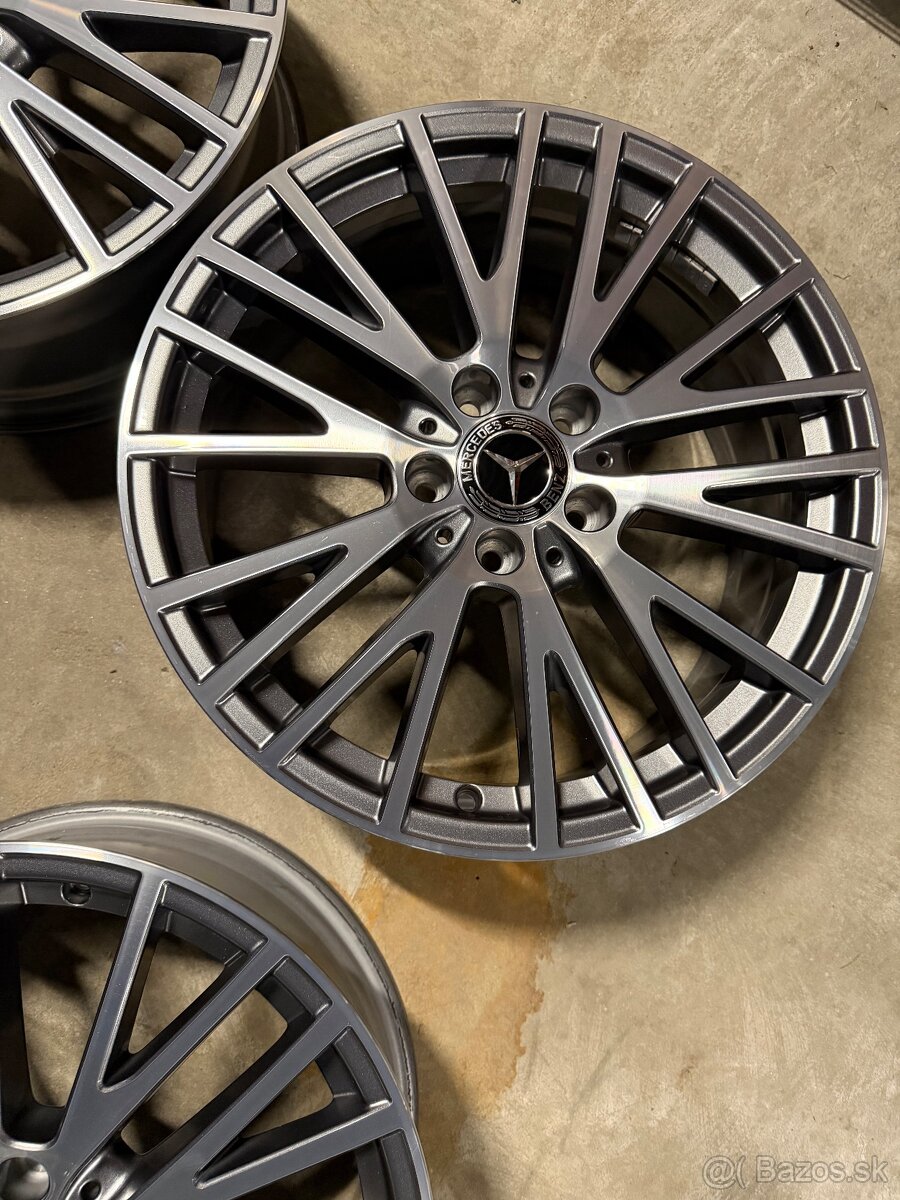 elektróny originál Mercedes r18 - 4