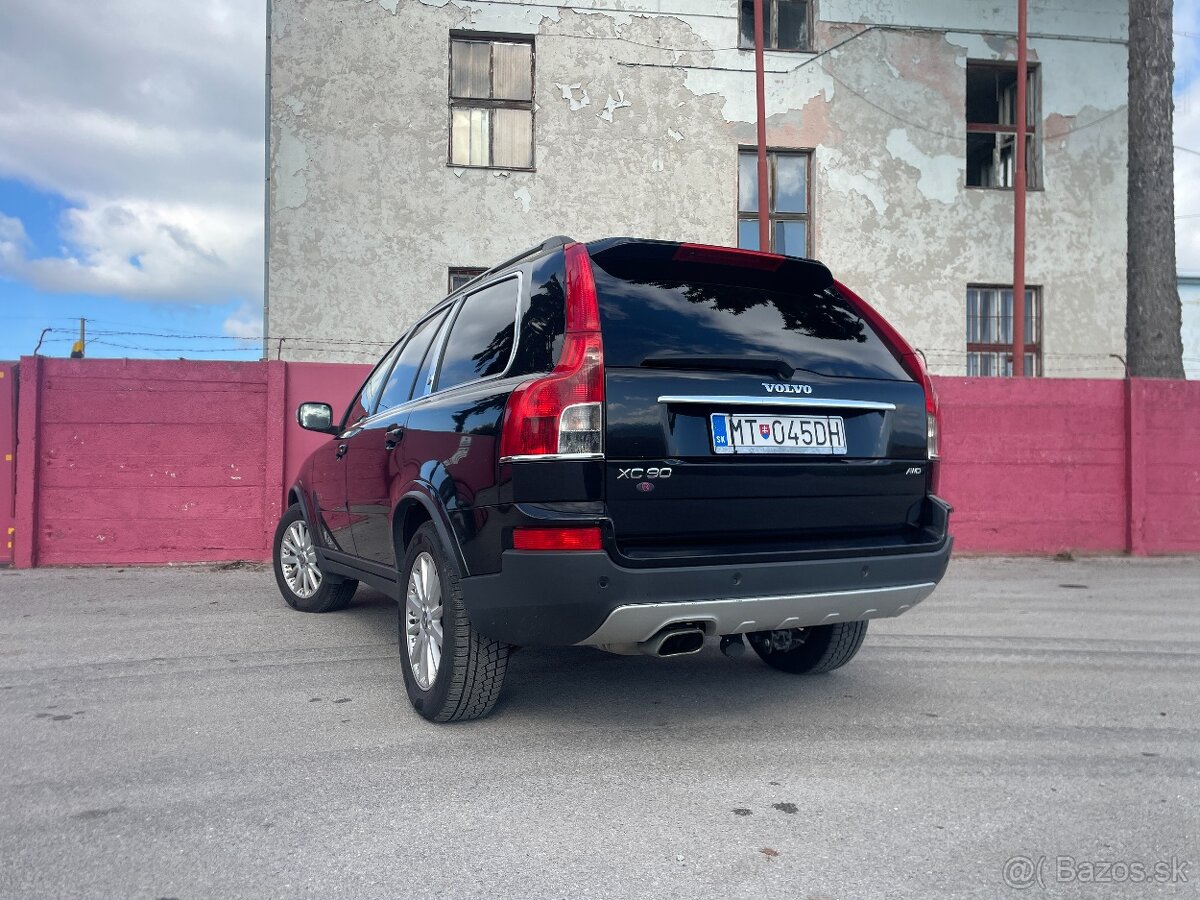 Volvo XC90 - 4