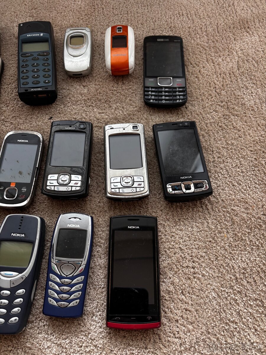 Staré mobilné telefóny - 4