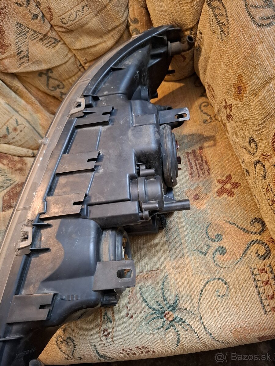 Predne svetlo fl e39 ľavé - 4