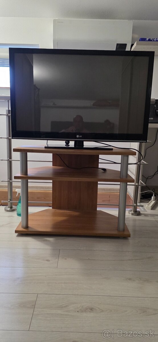 Predám TV LG - 4
