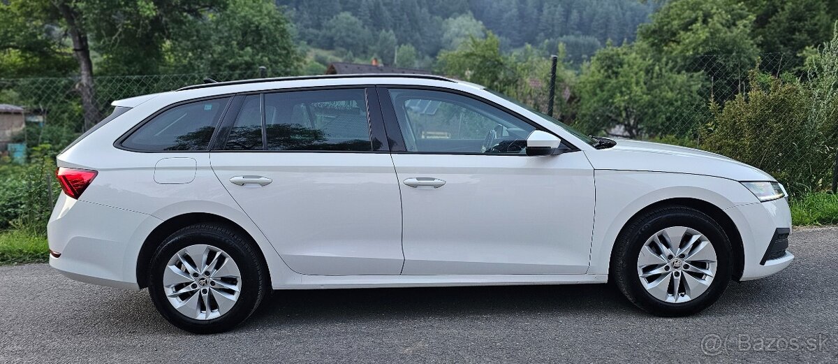 Škoda Octavia IV 2.0TDi Style Combi manuál - 4