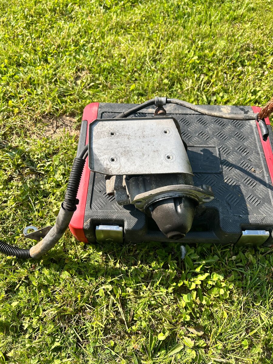 Predám štartér Audi A4 B6 (2.0 benzín) - 4