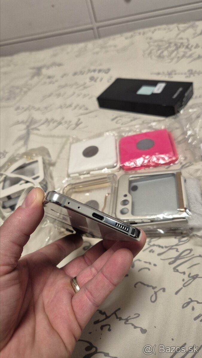 Samsung galaxy Z flip 5 512gb, mint ako novy - 4