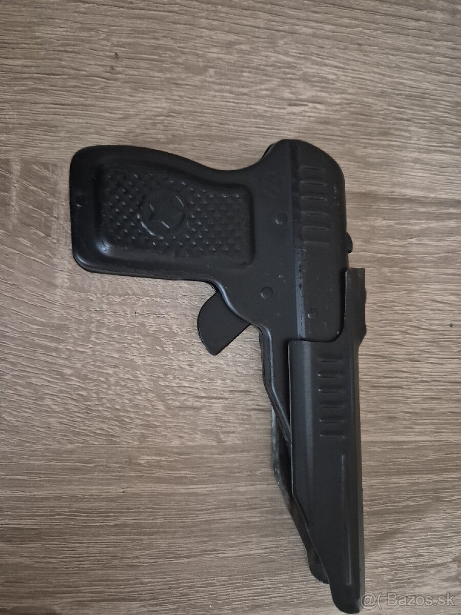 Kapslová plechová hračka - 4