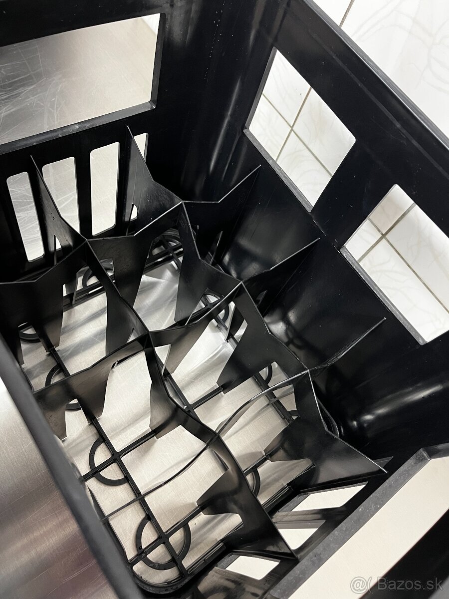 Plastové prepravky na fľaše - 4