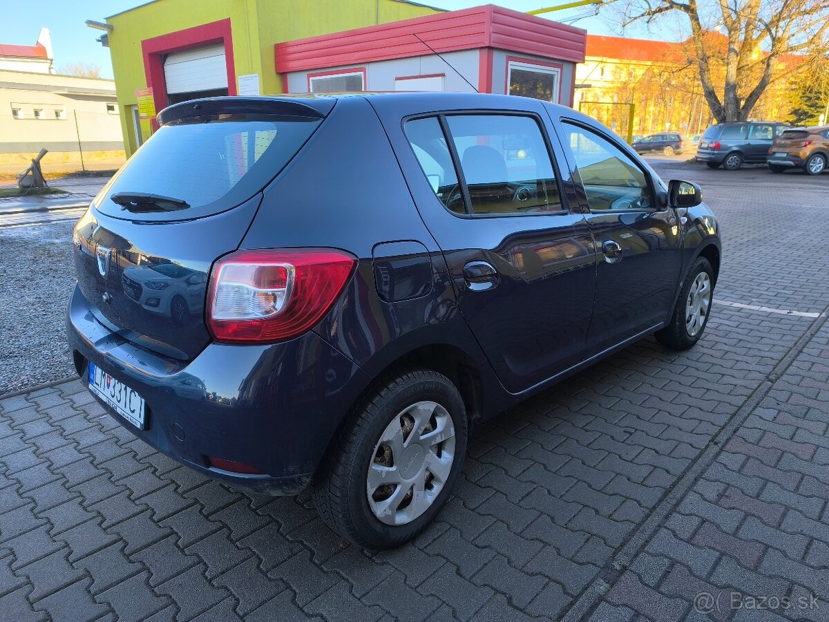 Dacia Sandero 1.2 - 4