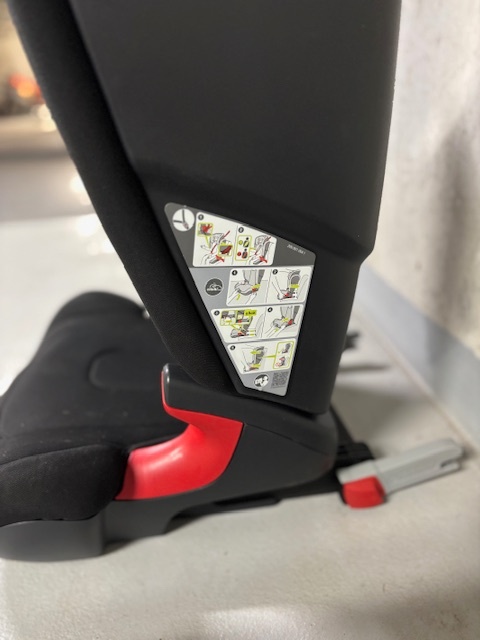 Predám autosedačku Britax Römer (15–36 kg) - 4