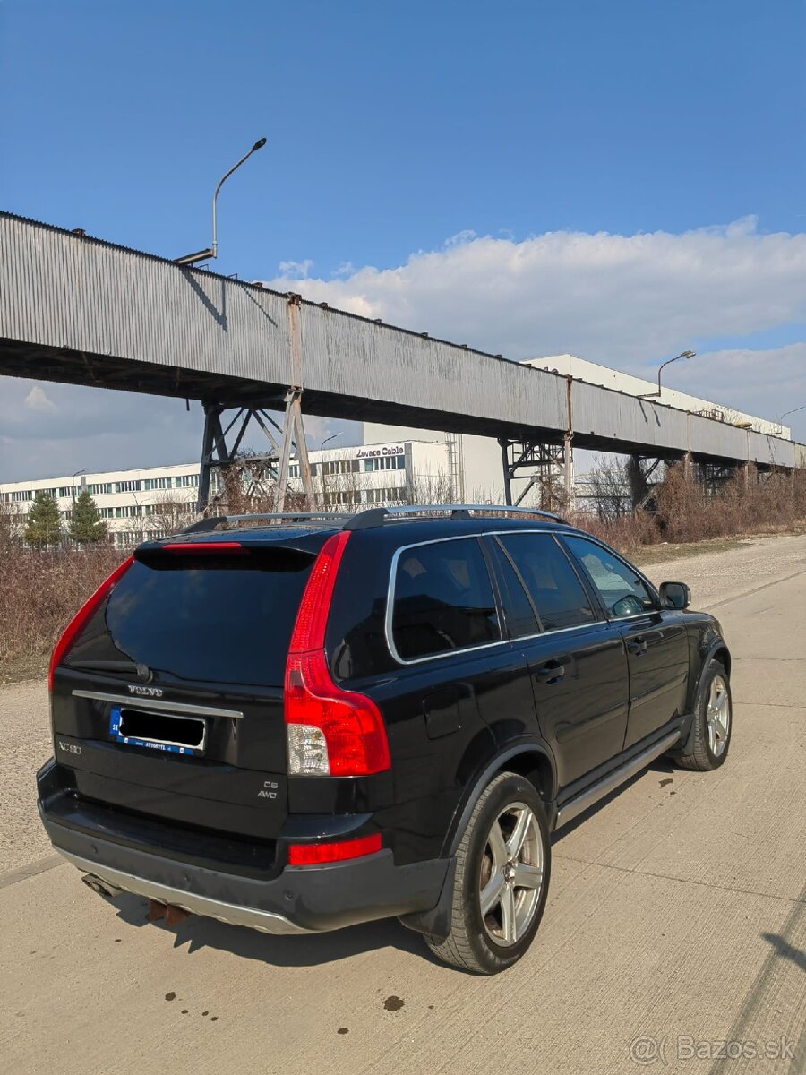 Volvo XC 90 - 4