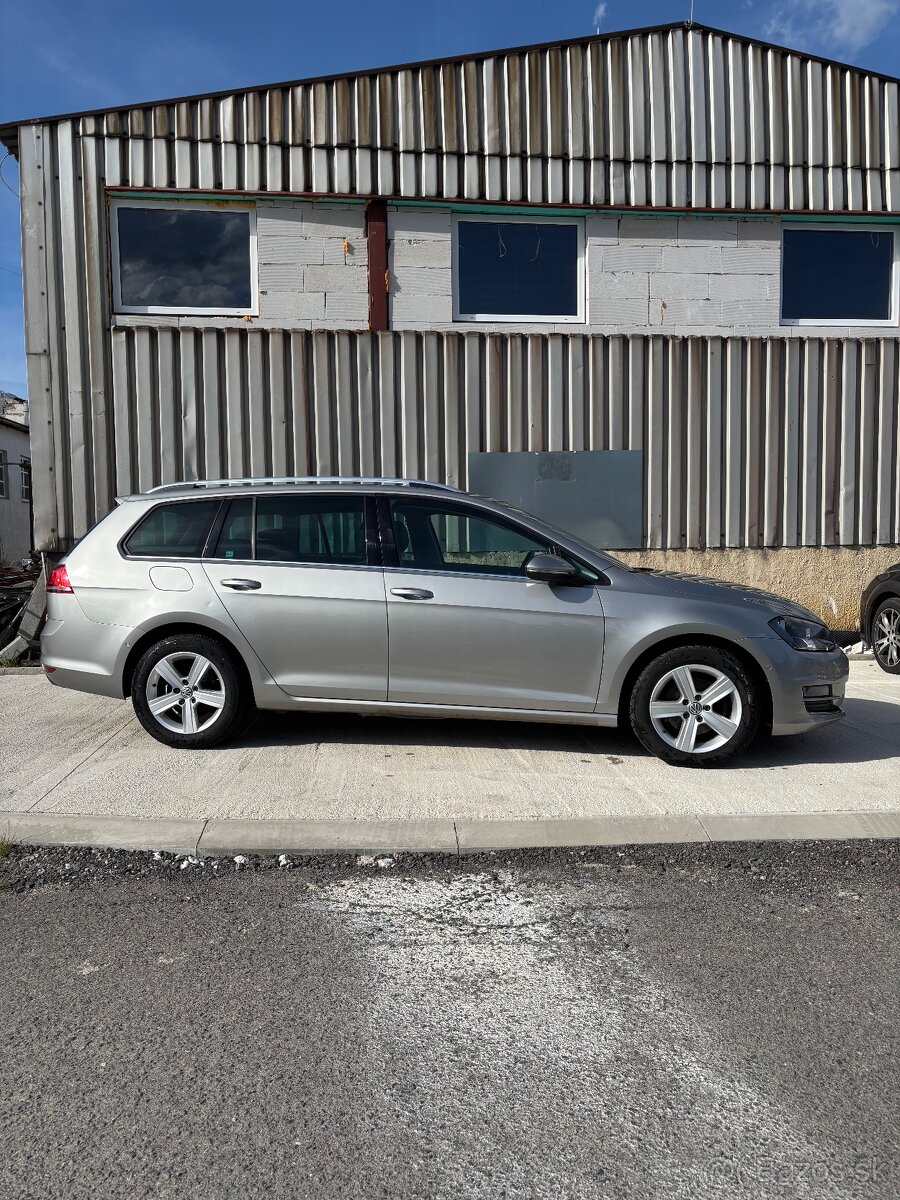 Volkswagen Golf 7 Variant Highline - 4