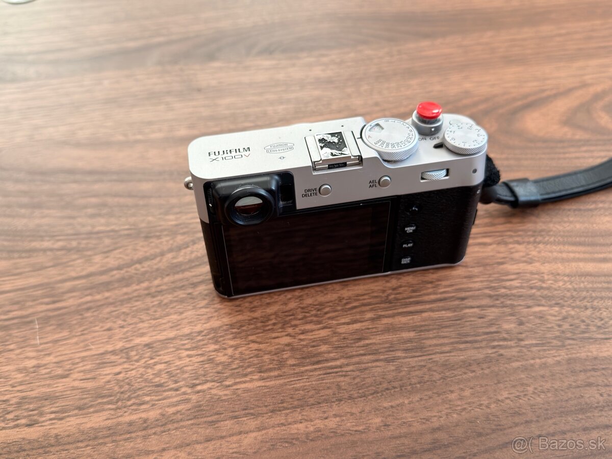 Fujifilm X100V silver + doplnky - 4