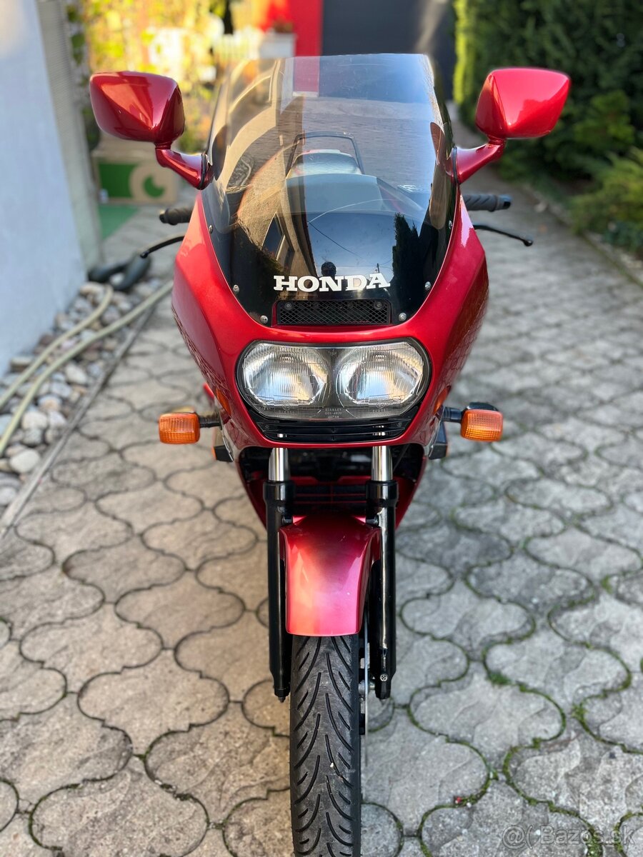 Honda vf 1000 f2 - 4