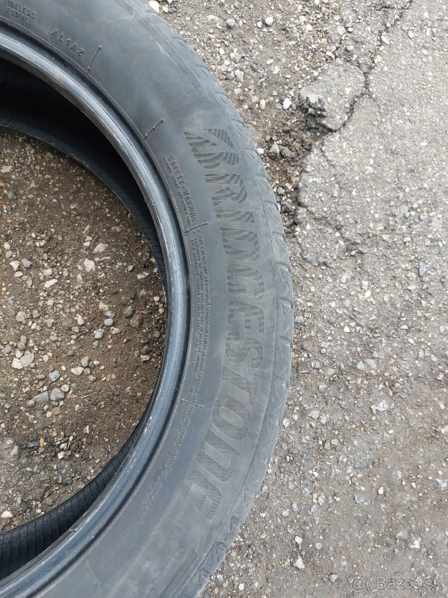 245/50 R 19 Bridgestone - 4