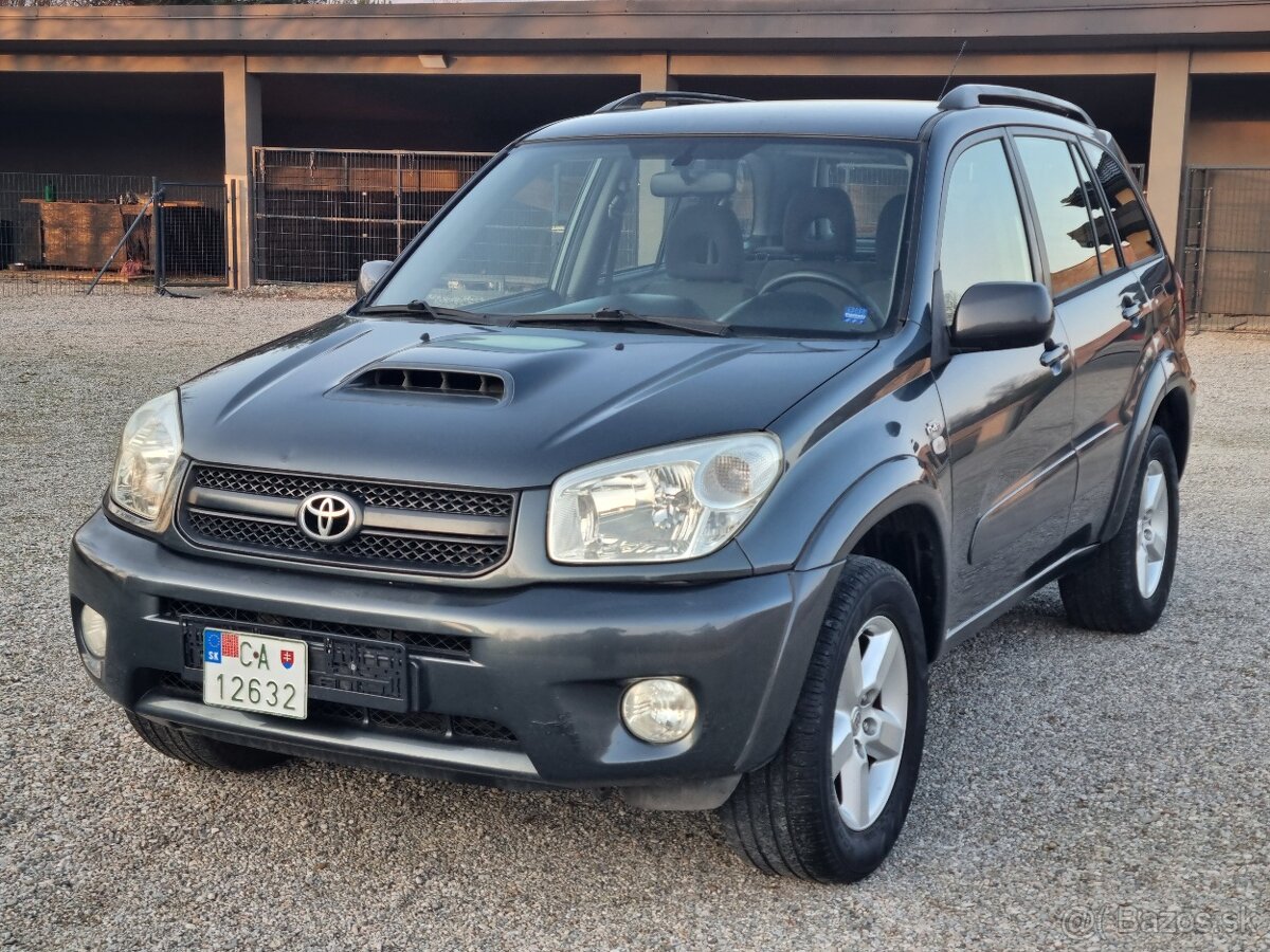 TOYOTA RAV4 4x4 - 4