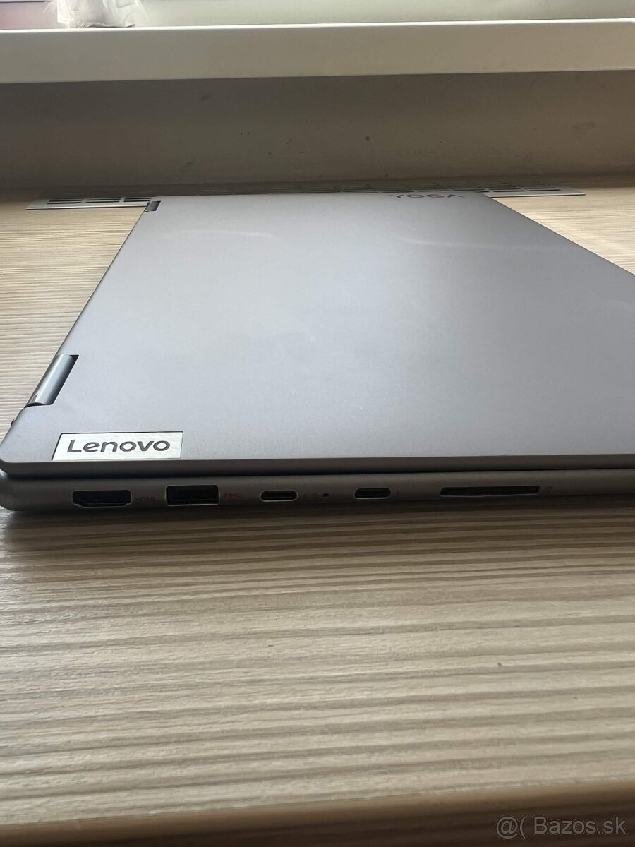 Lenovo Yoga 7 16IAH7 - 4