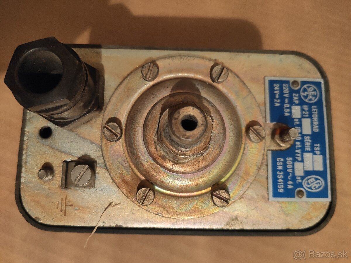 Predam spinace, manomentre, rucne cerpadlo - 4