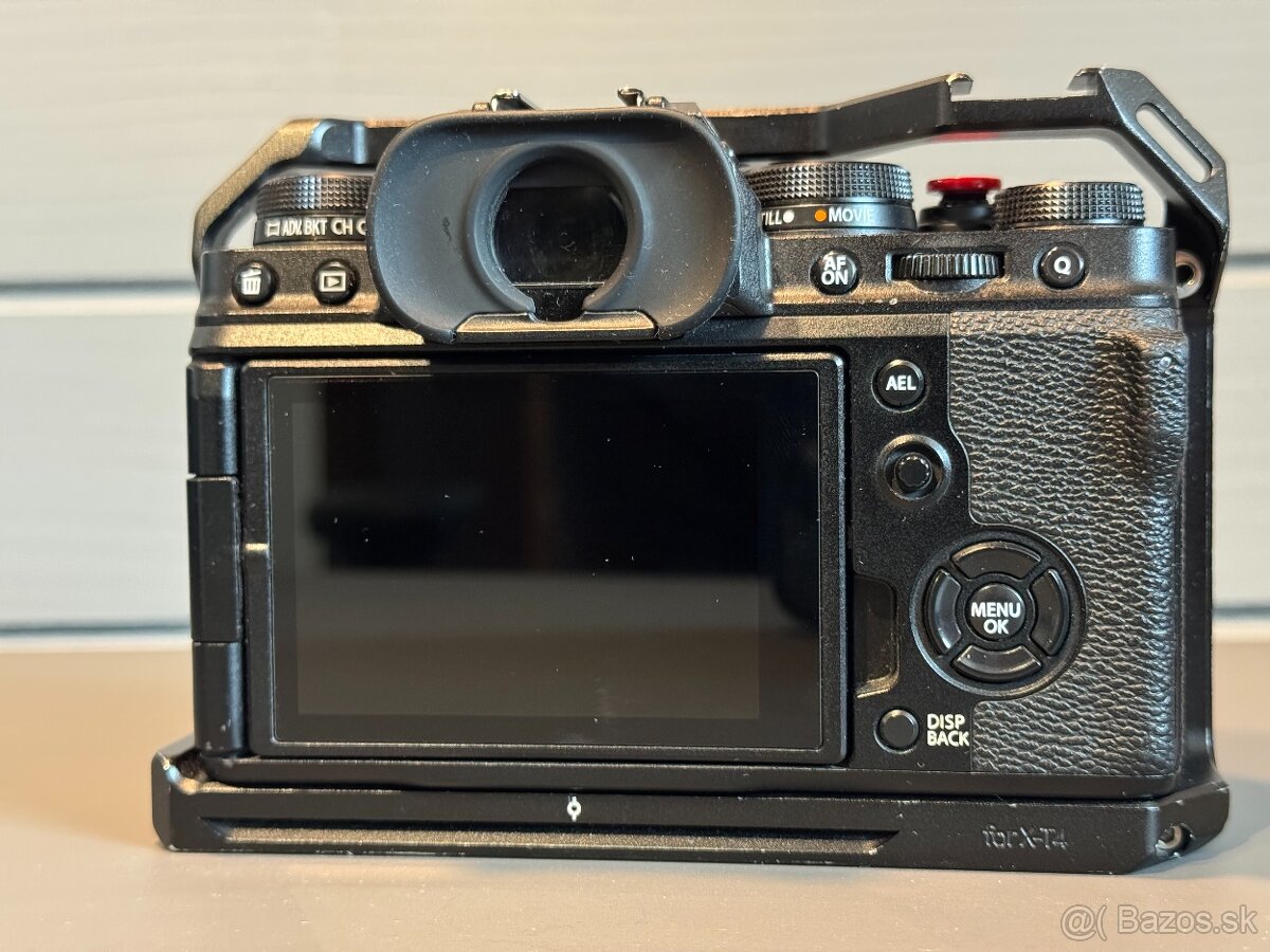 Fujifilm X-T4 + Fujifilm battery grip+ 2x smallrig klietka - 4