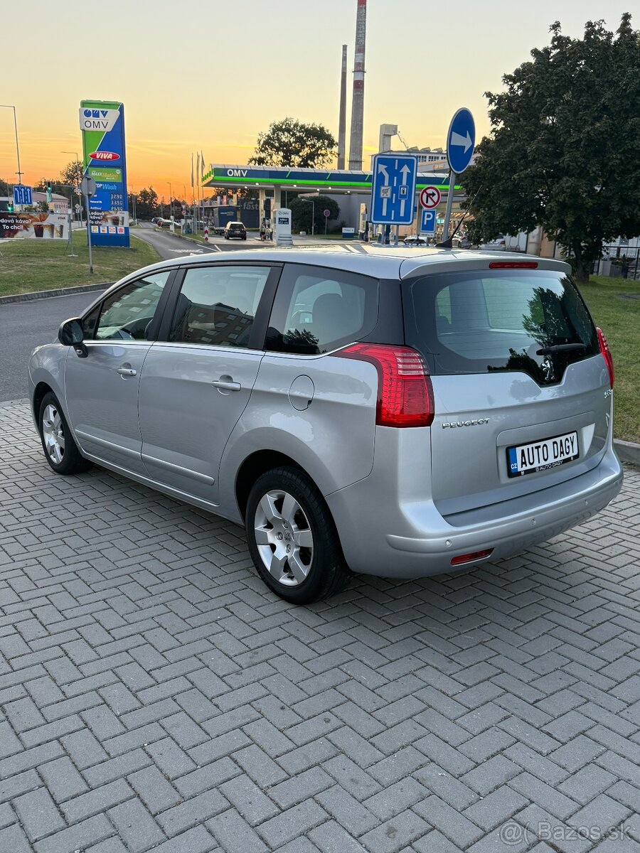 Peugeot 5008 1.6 HDI 80kw--2010--manual--147.000km - 4