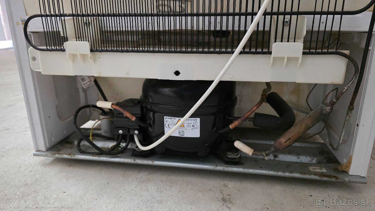 Predám pokazenú chladničku - 4