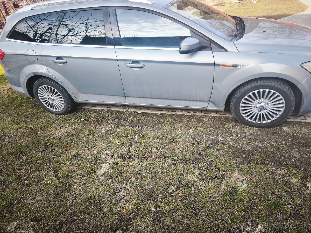Ford Mondeo - 4