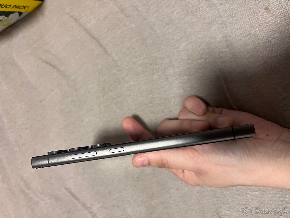 Samsung galaxy s24 ultra - 4