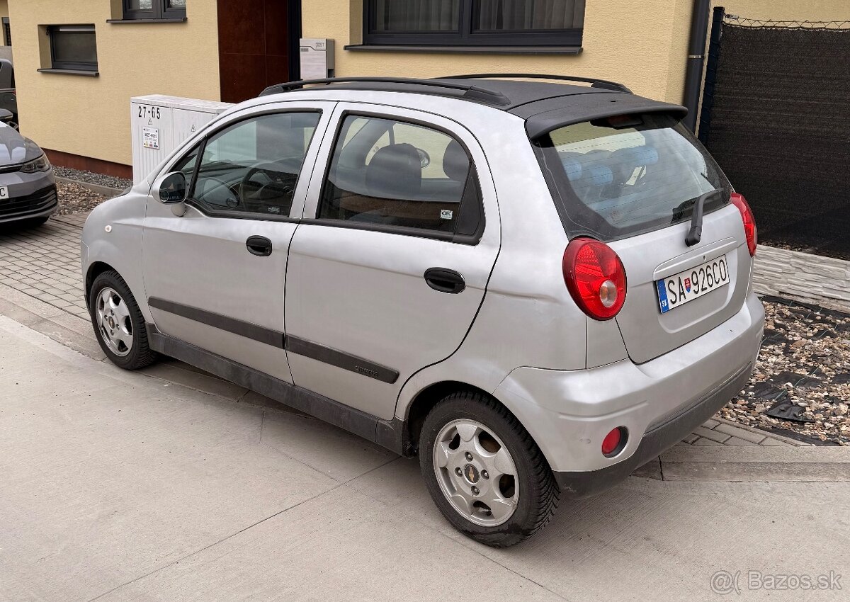 Chevrolet Spark - 4