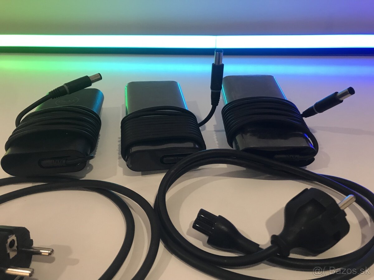 3x najnovší DELL adaptér 90W vo fólii - 4