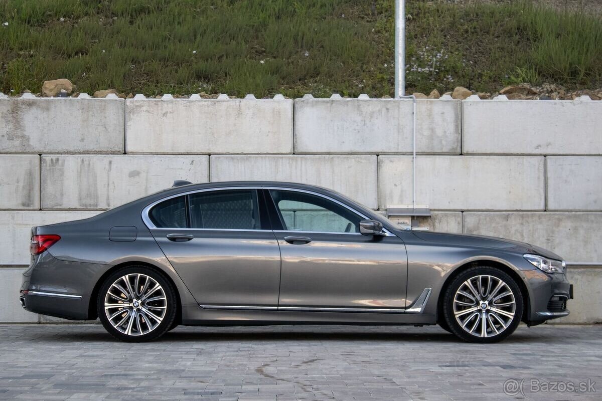 BMW Rad 7 740d xDrive / 235kW / A8 / 2018 - 4