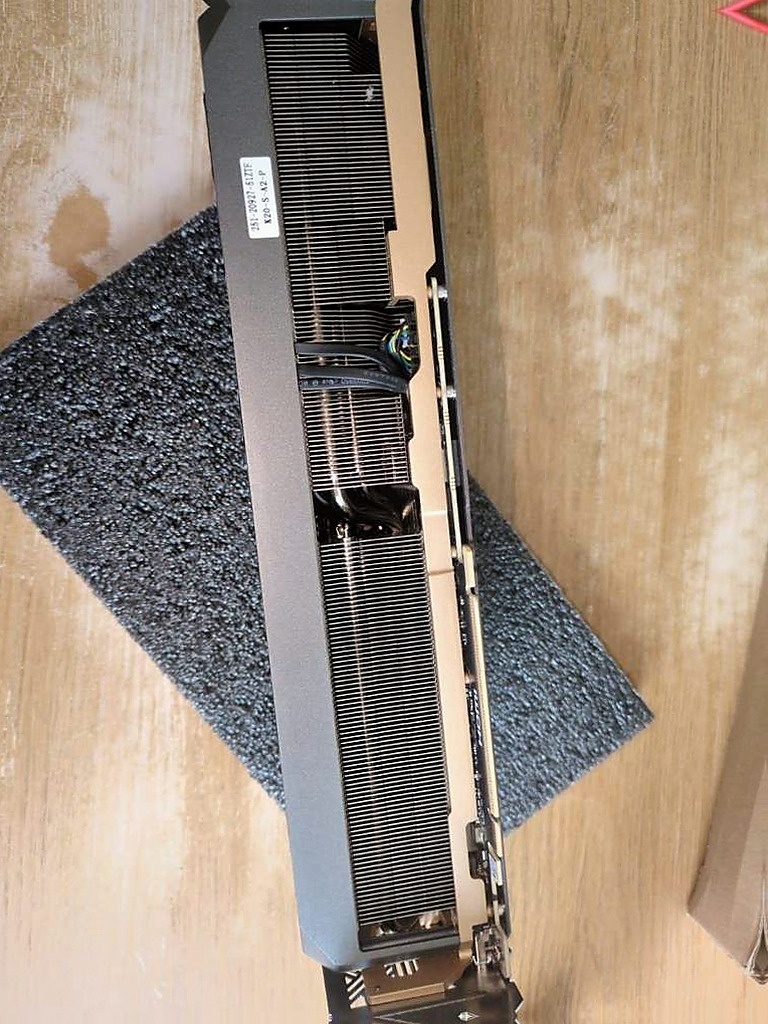 RTX 5090 FE - 4