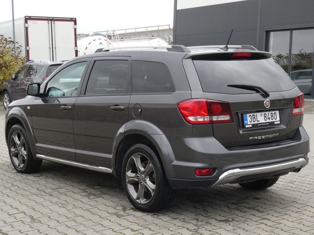 Fiat Freemont 2.0MJT, CROSS TOTÁLNÍ VÝPRODEJ - 4