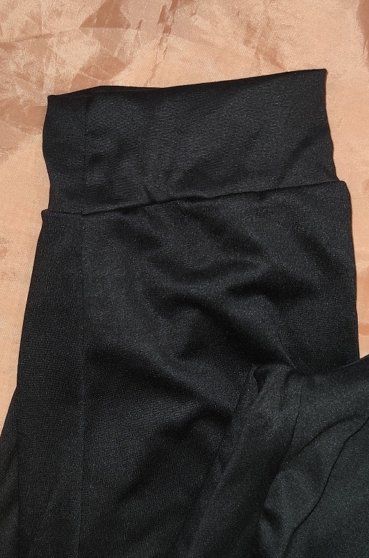 krásne dámske pyžamo S/M - 4