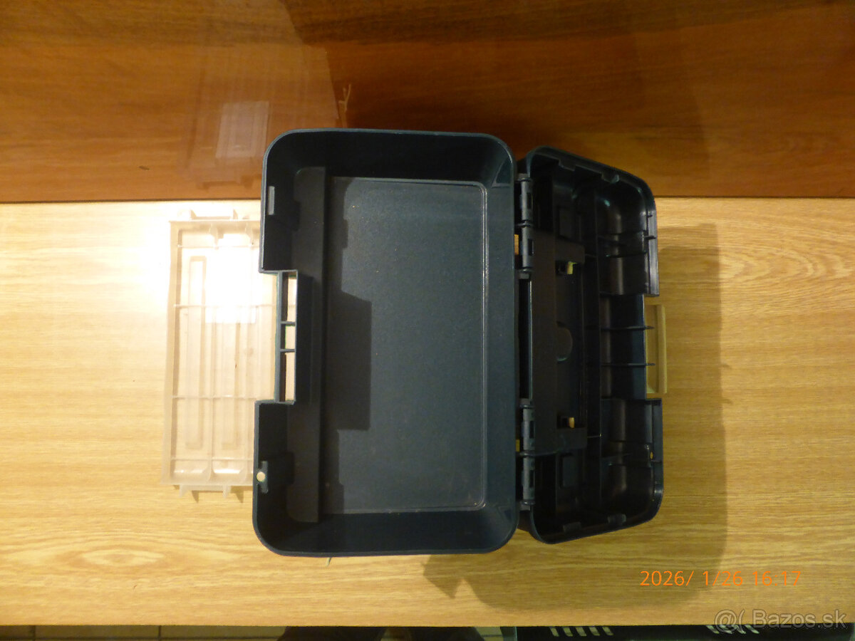 Predám rybársku skrinku - podsedák - 4