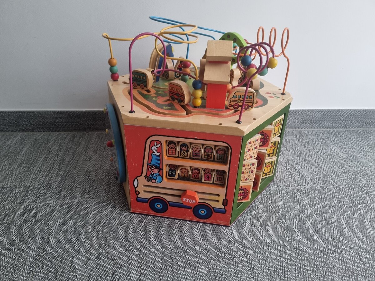 Veľká drevená interaktívna hračka - 4