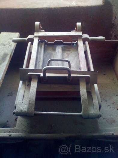 Stroj na výrobu škridle - 4