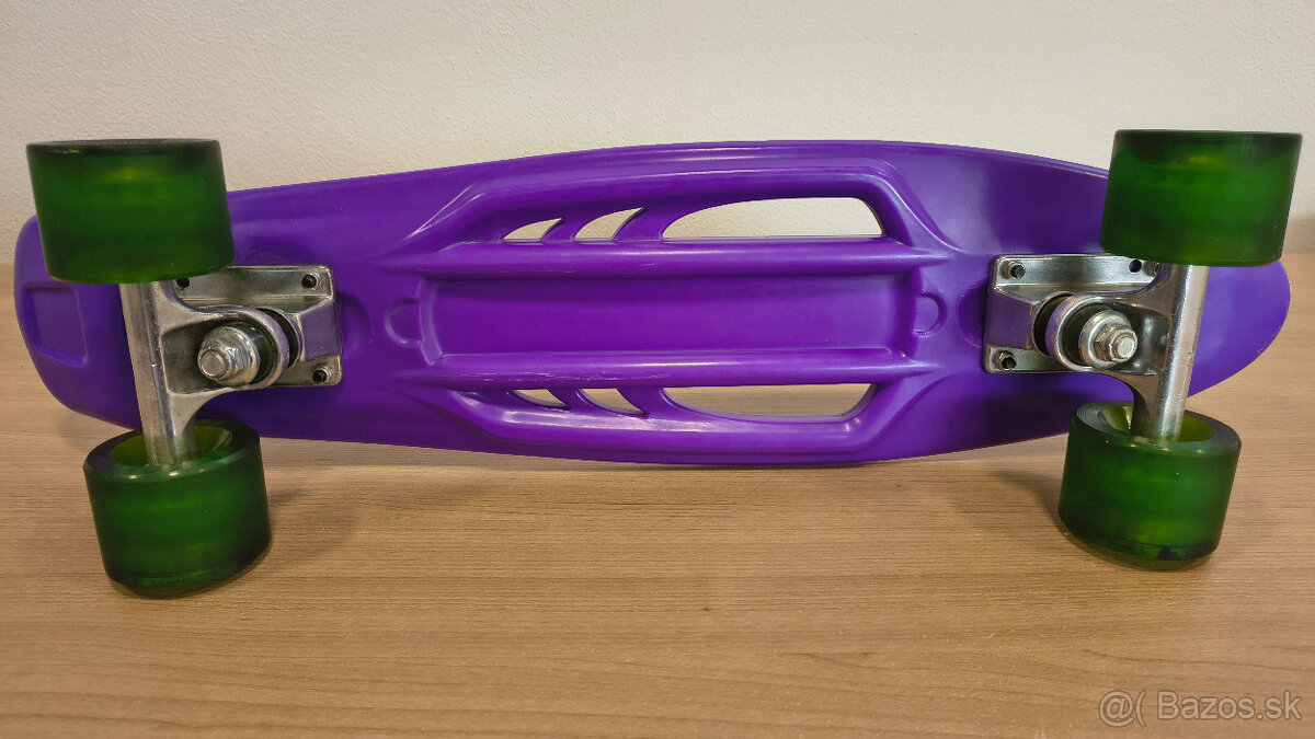 Predám pennyboard Karnage - 4