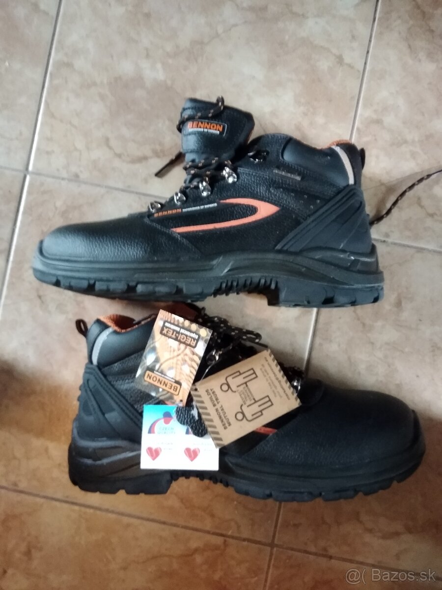 Pracovné oblečenie - 4