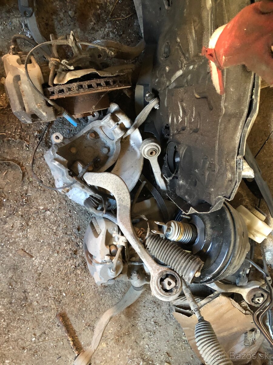 Predam napravy z BMW E60/E61,X3,X5,E90,E91,E92,F10,E46 - 4